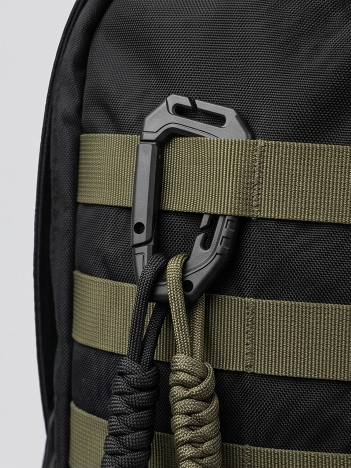 actical Grimloc Locking Carabiner – MOLLE & EDC Gear Clip  Heavy-Duty Polymer D-Ring Tactical Locking Clip