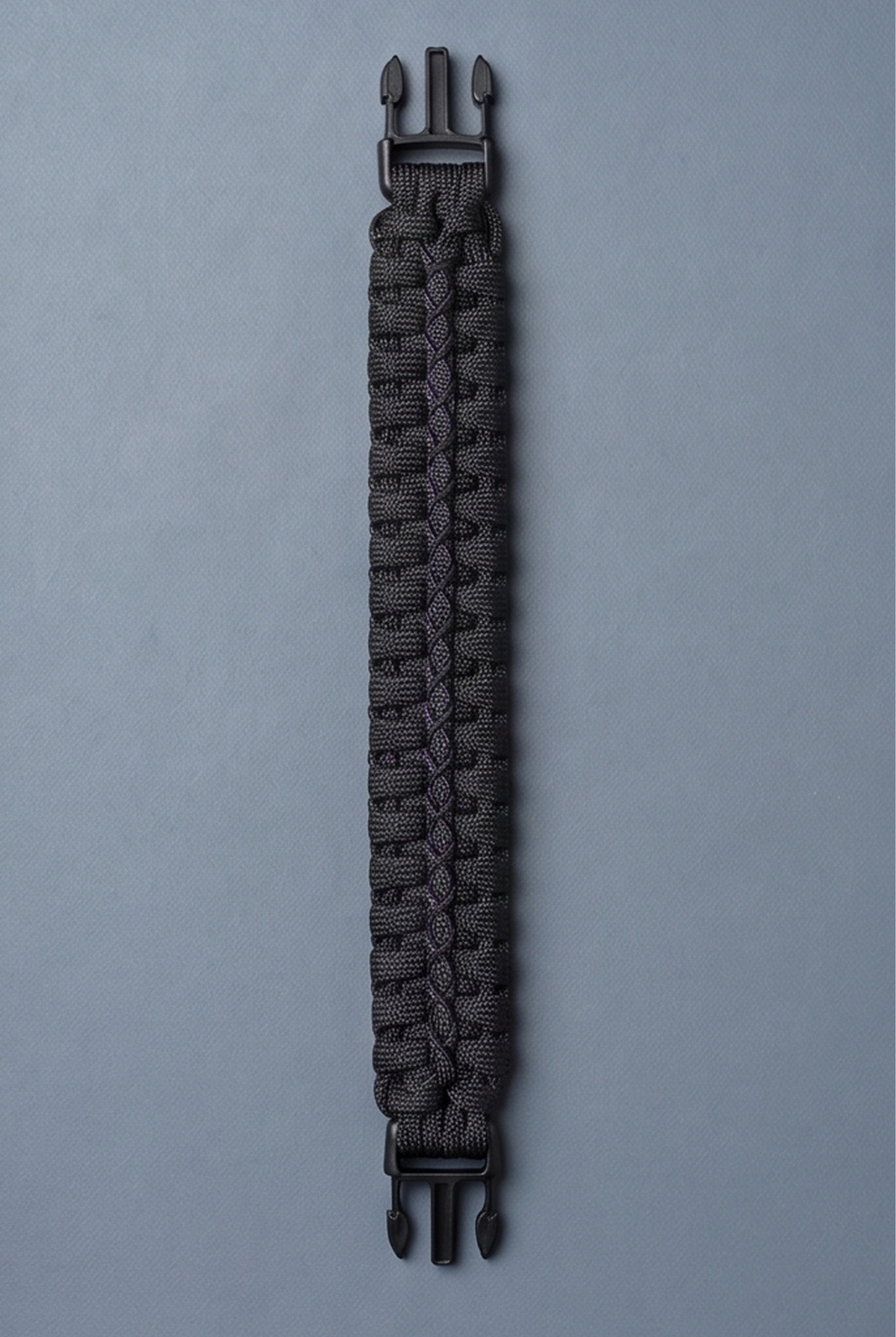 Blackout Cobra Paracord Survival Bracelet