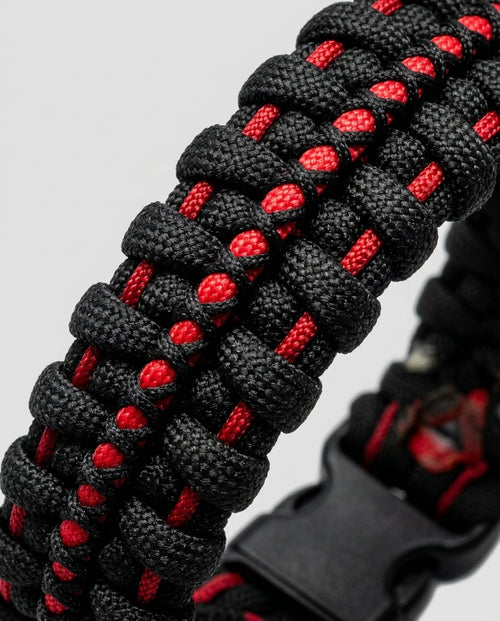 Paracord Bracelet — Weave Detail | Generated by Modelize